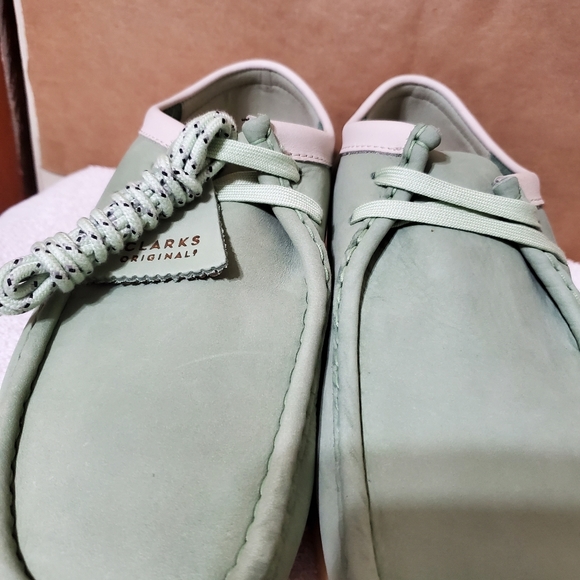 SOLD Clarks wallabee - Picture 13 of 15